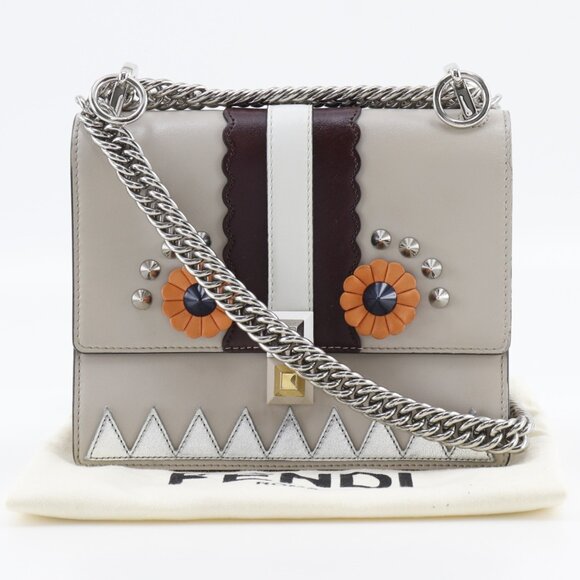 FENDI Cream Shoulder Bag - Picture 8 of 8